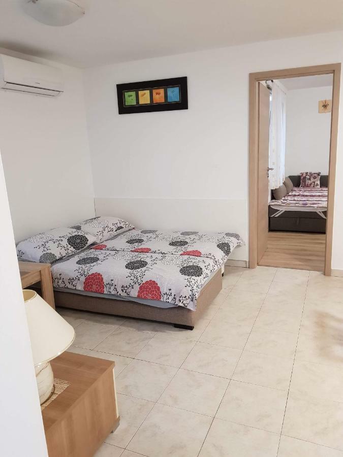 Apartment Natali Brsec Luaran gambar