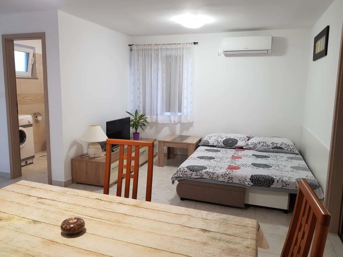 Apartment Natali Brsec Luaran gambar